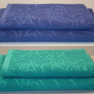 Textured dyed jacquard terry towels