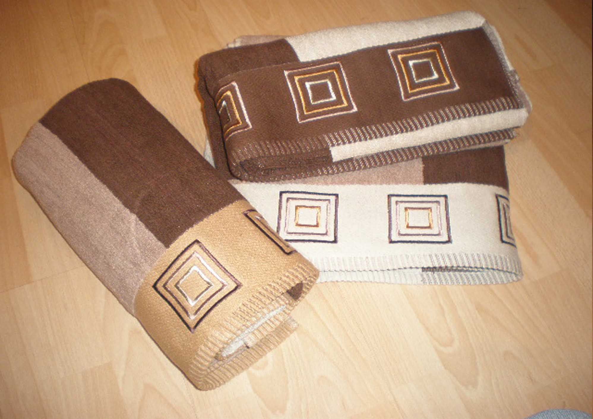 Embroidered Jacquard Terry Towel
